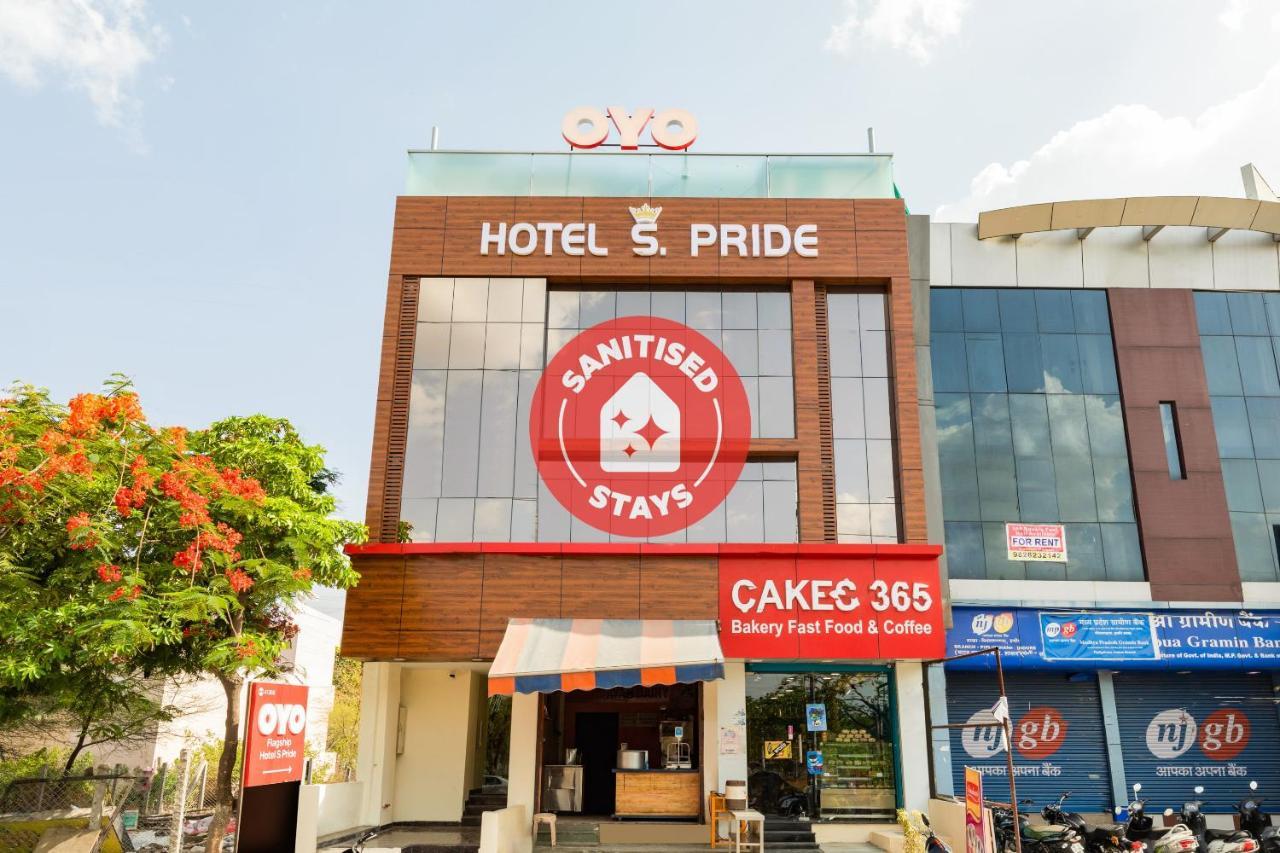 Oyo 71689 Hotel S Pride Indaur Kültér fotó